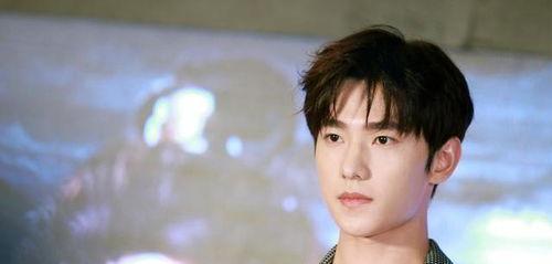 杨洋和李沁最新爆料新闻,甜蜜互动引粉丝热议  第2张